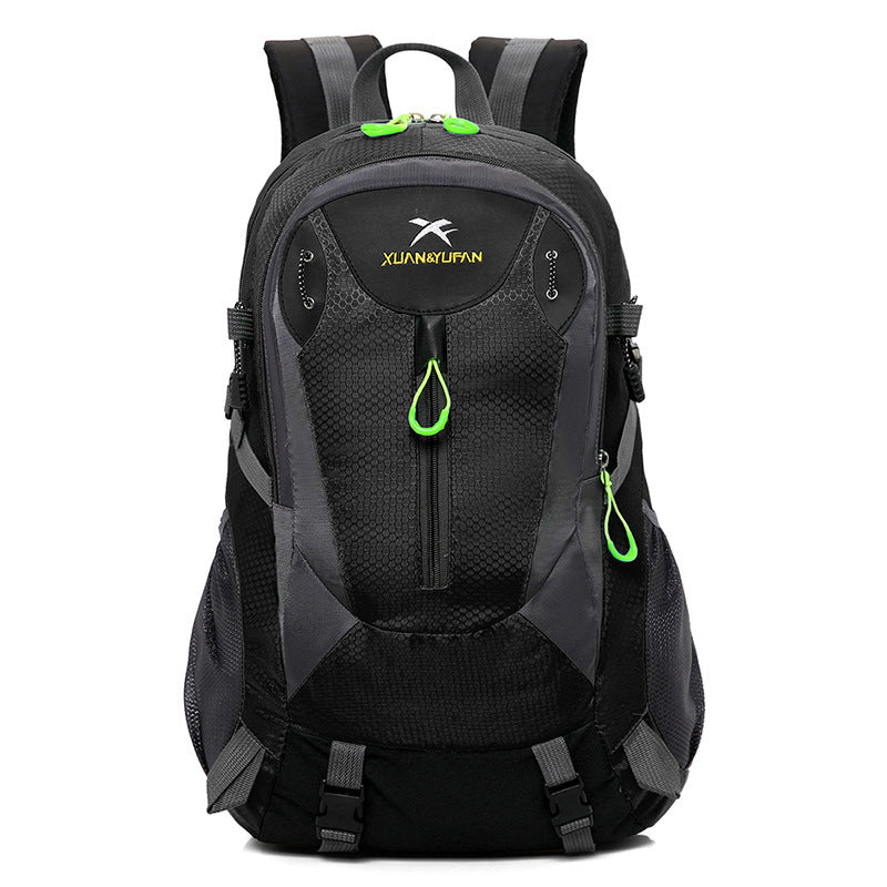 Outdoor climbing bag